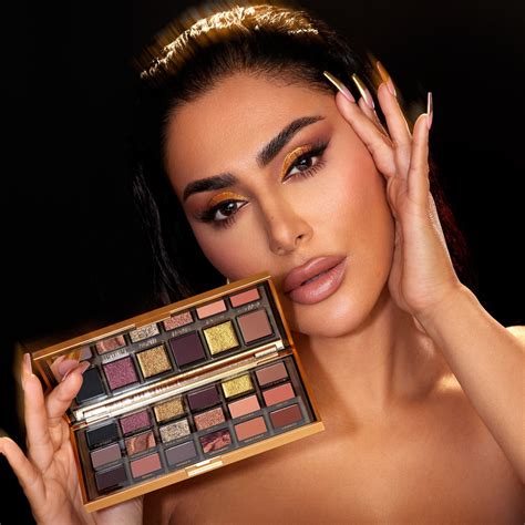 huda beauty palette shop.